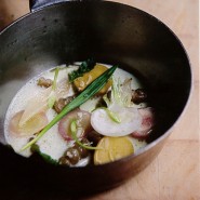Bouillon de légumes d'hiver au raifort