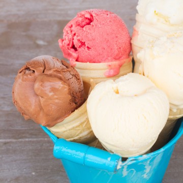 Cahier Ice cream party by Charlie Lafond