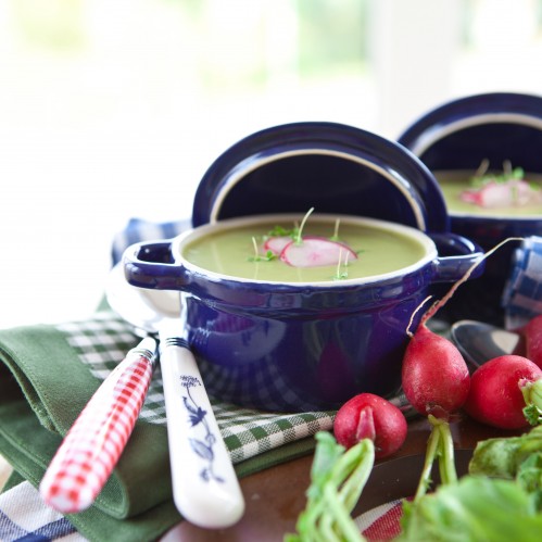 Recette Soupe de févettes et fanes de radis