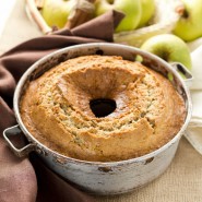 Gâteau à la compote de pommes sans gluten