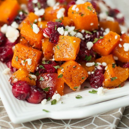 Recette Butternut rôtie au miel, cranberry et feta