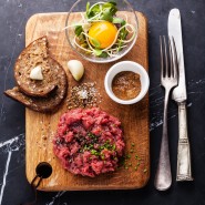 Tartare de boeuf au couteau