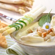 Soupe d'asperges blanches