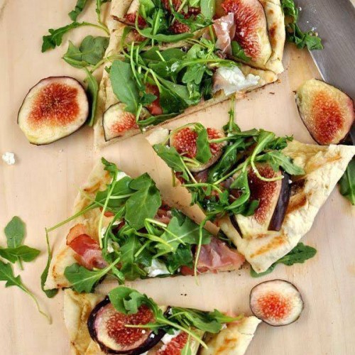 Recette Pizza au figues fraiche Prosciutto et fromage de chèvre