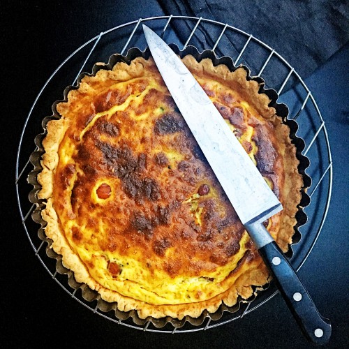 Recette Quiche aux courgettes, tomates cerise et curcuma