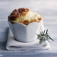 Soufflé au jambon et aux champignons