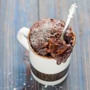 Mug cake chocolat-banane