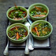 Soupe à l'orge et au kale