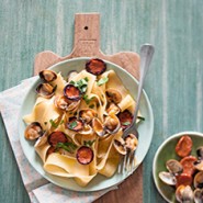 Pappardelle aux coques et chorizo