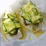 Papillote de cabillaud, courgettes et pesto