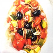 Ratatouille aux anchois en papillote