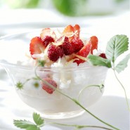 Riz au lait aux fraises et fraises des bois