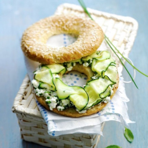 Recette Bagel au fromage de chèvre et courgette