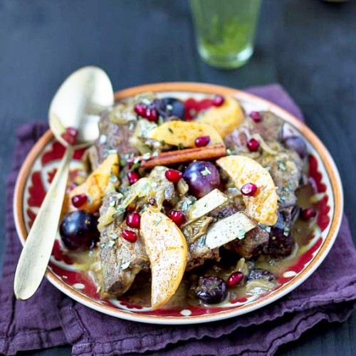 Recette Tajine d'agneau aux coings et raisins frais