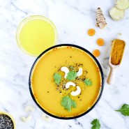 Velouté de butternut au curcuma frais