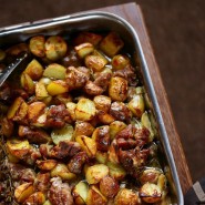 Agneau et pommes de terre au four comme en Italie