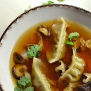 Simple comme un bouillon de chou chinois aux gyozas