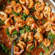 Poêlée de crevettes épicées