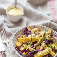 Pommes de terre et chou rouge, sauce curcuma et Tahiné