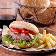 Petit burgers aux oignons rouges