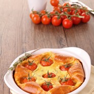 Clafoutis de tomates-cerises et pignons de pin