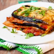 Gratin d'aubergines, tomate, mozzarella