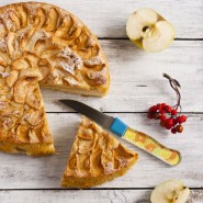 Gâteau au yaourt pomme caramel et beurre salé