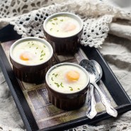 Oeufs cocotte aux fines herbes